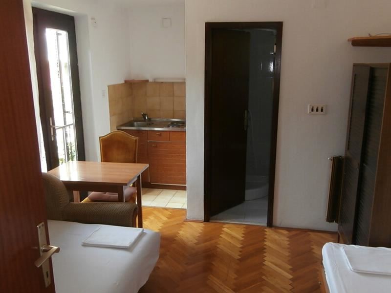 Studio Apartman Mirko Đolonga 1